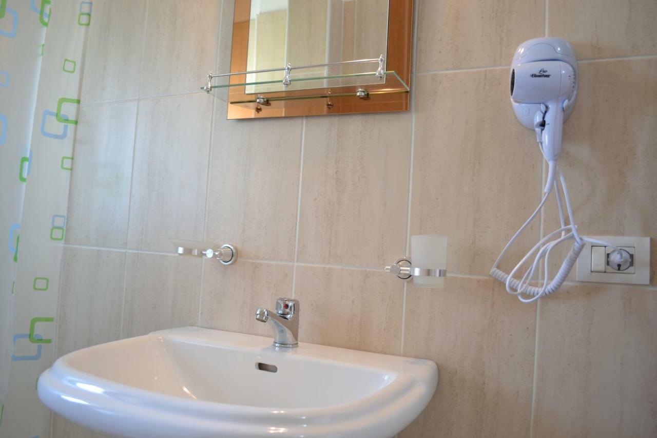 Seaview Bay Studio & Private Garage Vlorë Εξωτερικό φωτογραφία