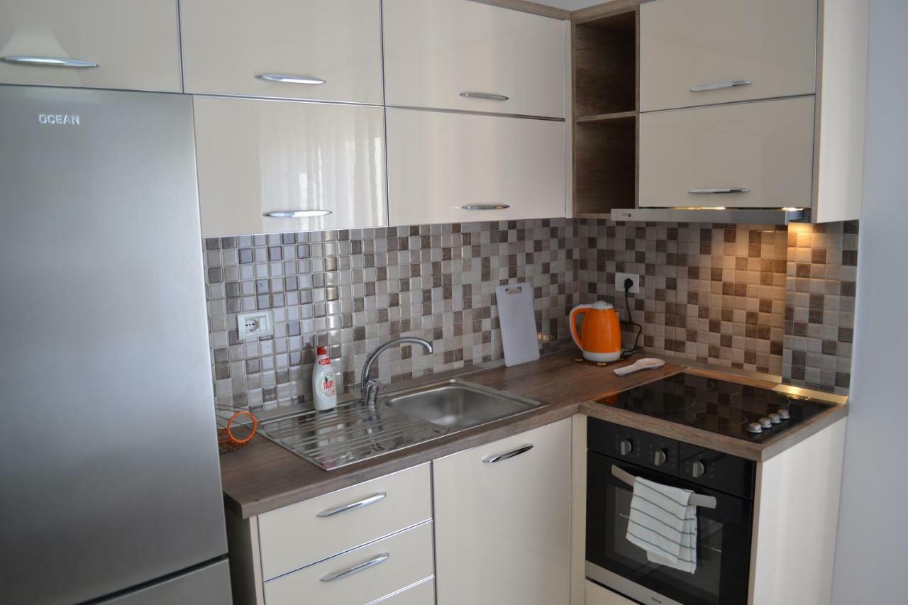 Seaview Bay Studio & Private Garage Vlorë Εξωτερικό φωτογραφία